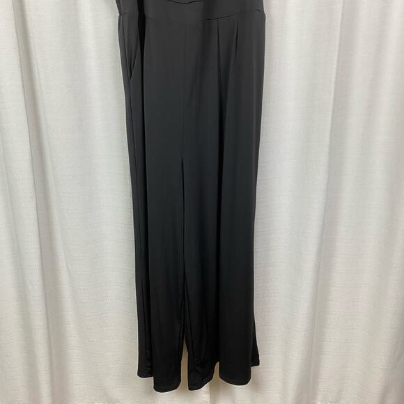 Torrid Black Studio Knit Tube Top Wide Leg Jumpsuit Sz.3 NWT - Picture 6 of 15